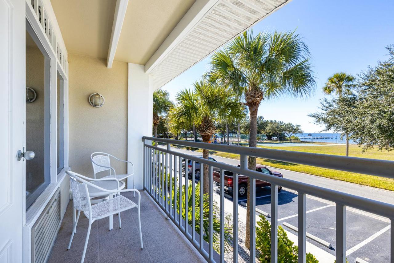 Come Stay Where The Dolphins Play! Ruskin Exteriér fotografie